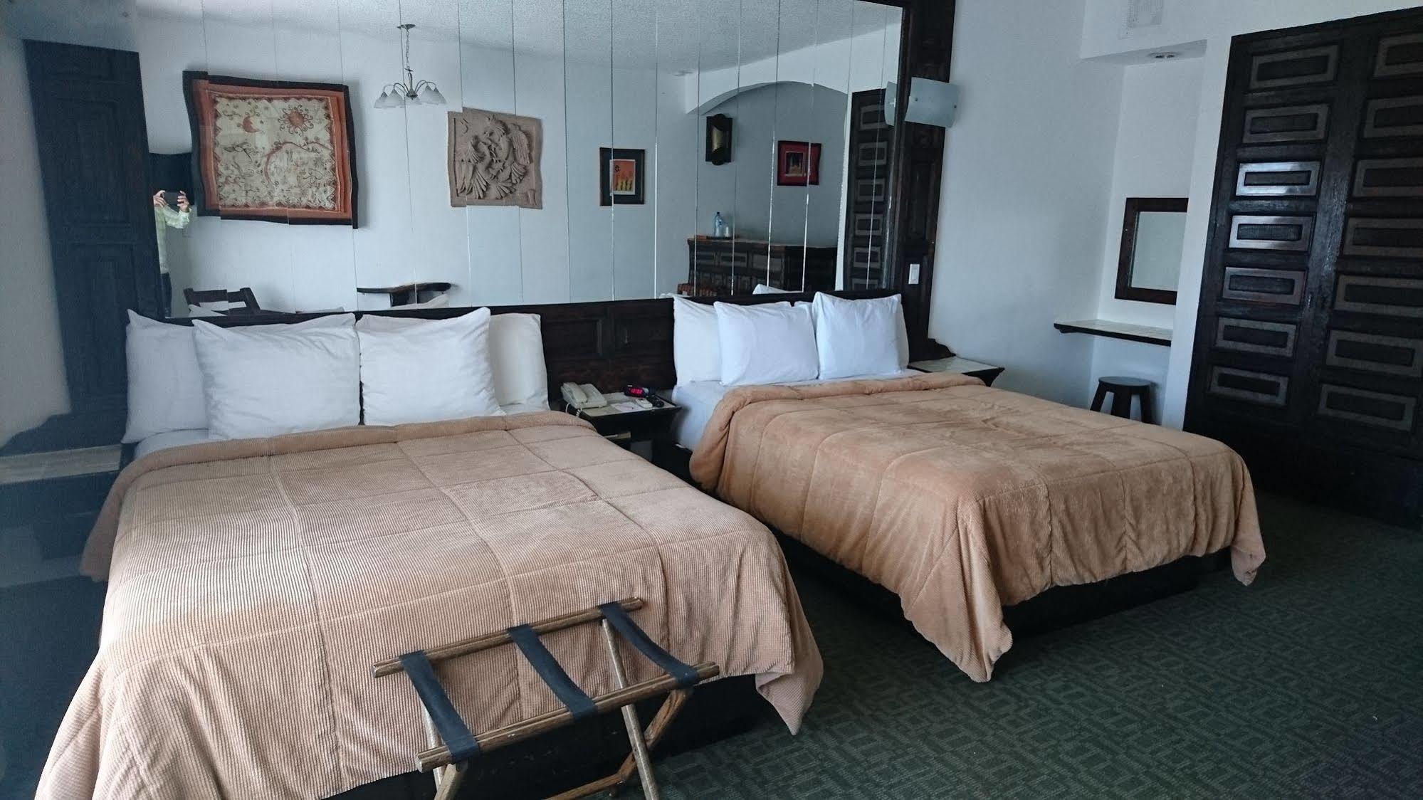 Best Western El Cid Ensenada Extérieur photo
